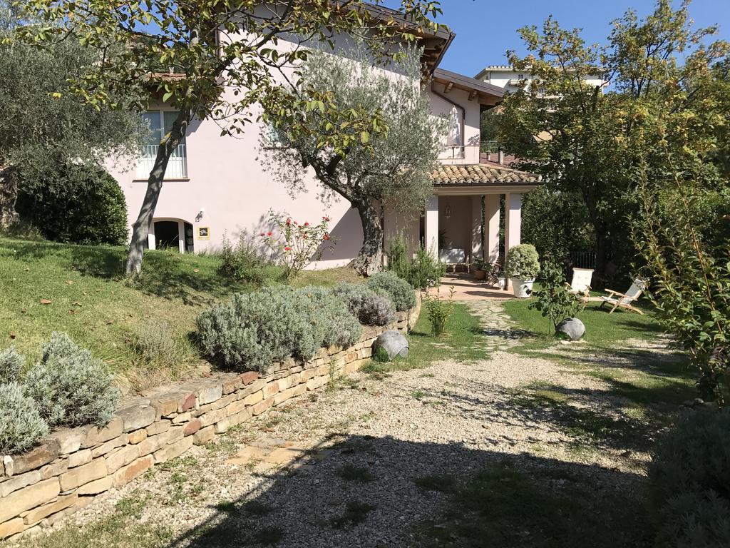 Altrocanto Farindola Εξωτερικό φωτογραφία